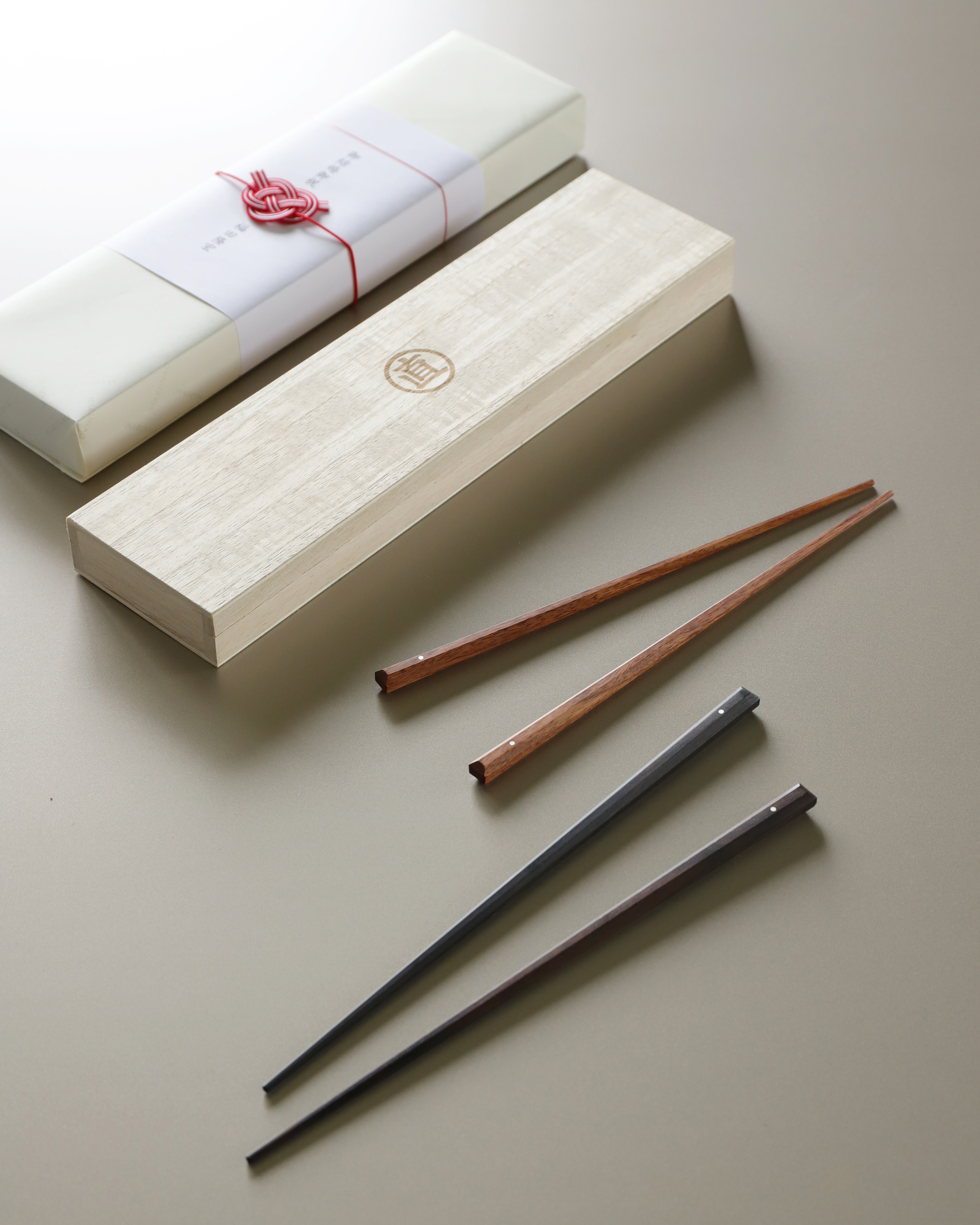 ご結婚されるお二人へ】 ｜ マルナオ