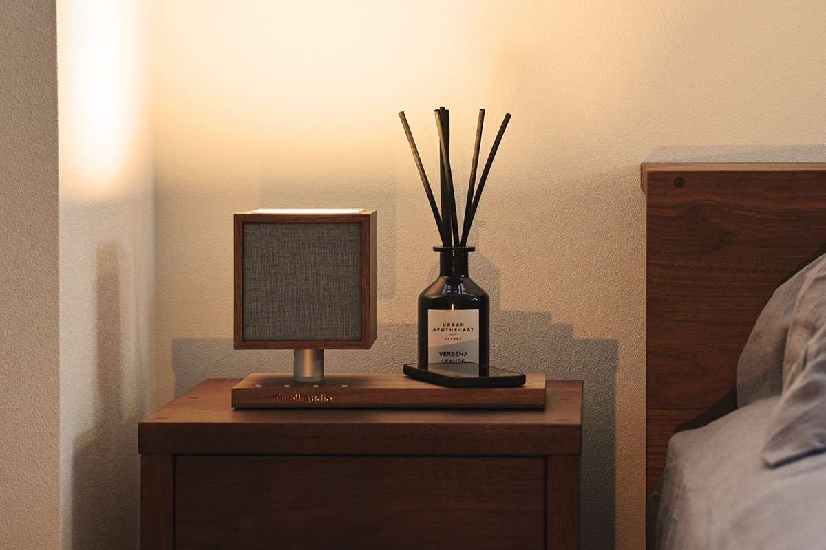 Tivoli Revive(Walnut/Grey)の通販 / マスターウォール