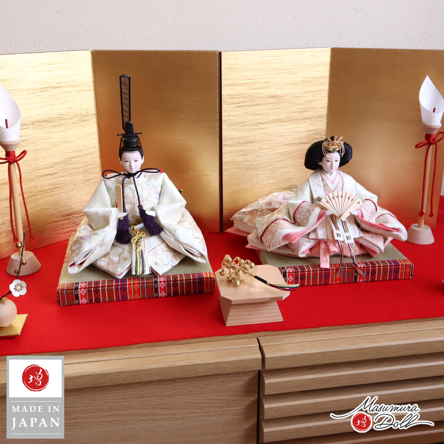 最新作 内閣総理大臣賞受賞作家 松宝作 25号 芥子 ホワイト 桜刺繍