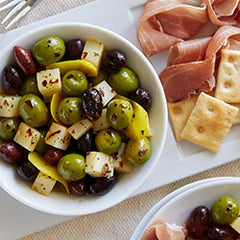 Super Colossal Spanish Queen Olives Pimiento Stuffed – Mezzetta