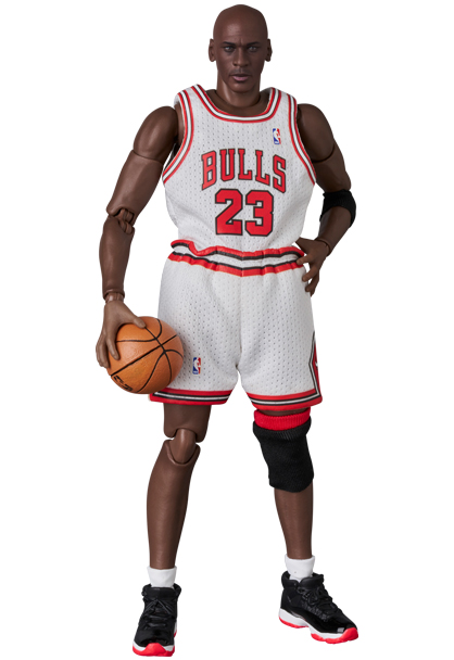 MEDICOM TOY - MAFEX Michael Jordan(Chicago Bulls HOME)