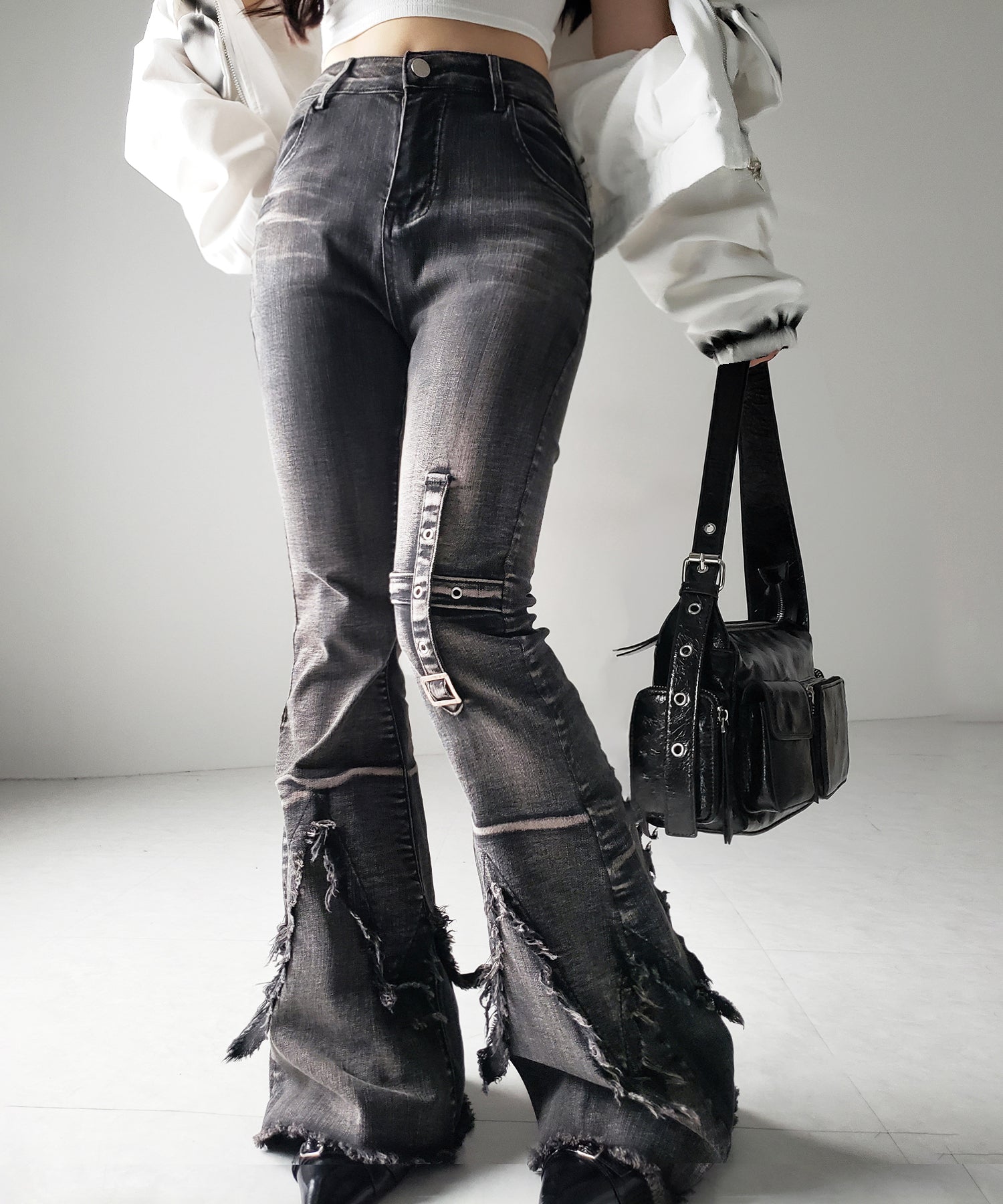 クロスデザインヴィンテージライクフリンジストレッチフレアデニム