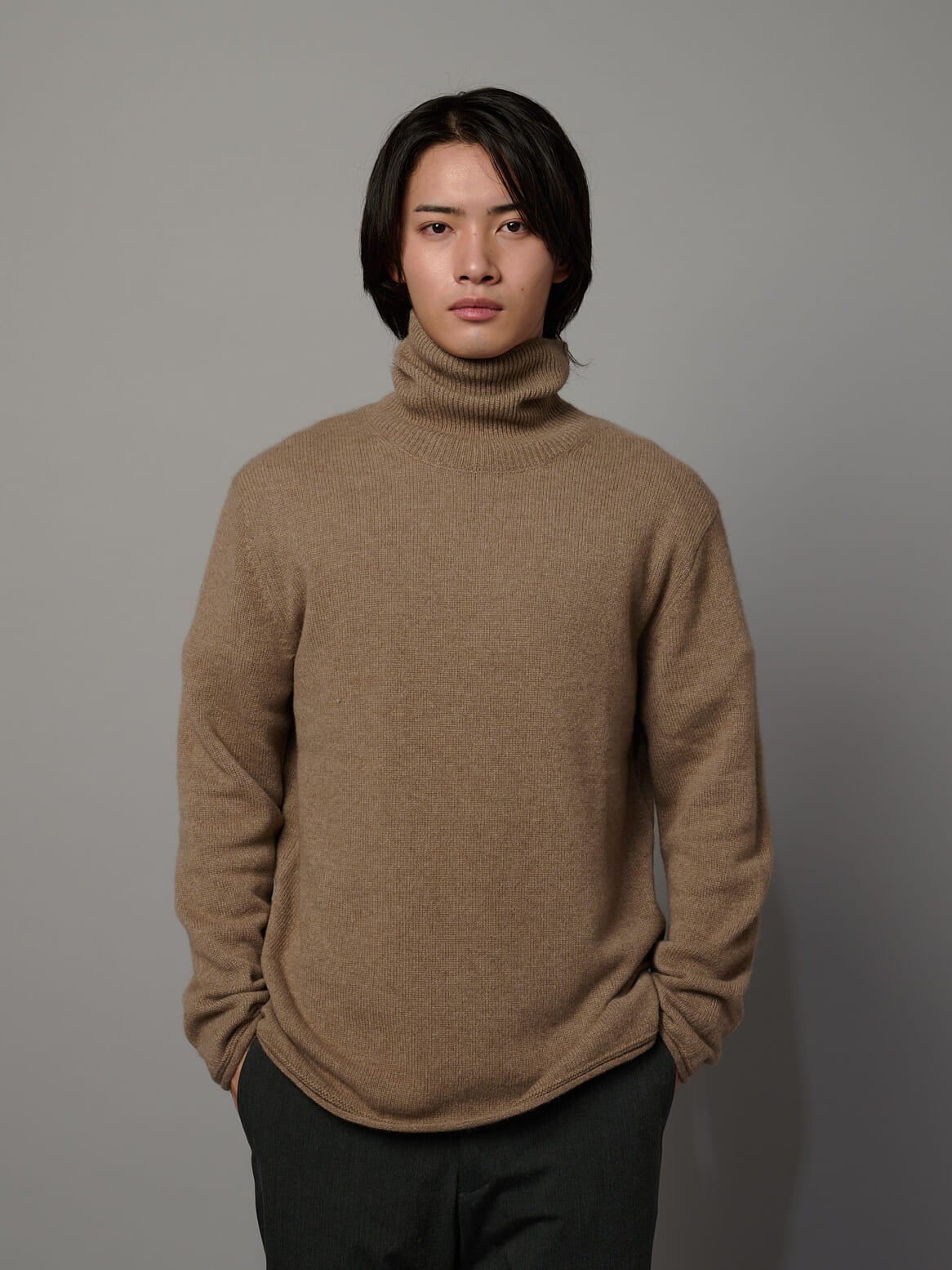 無印良品「MUJI Labo」のニットがスゴイ！ ふんわりカシミヤセーター