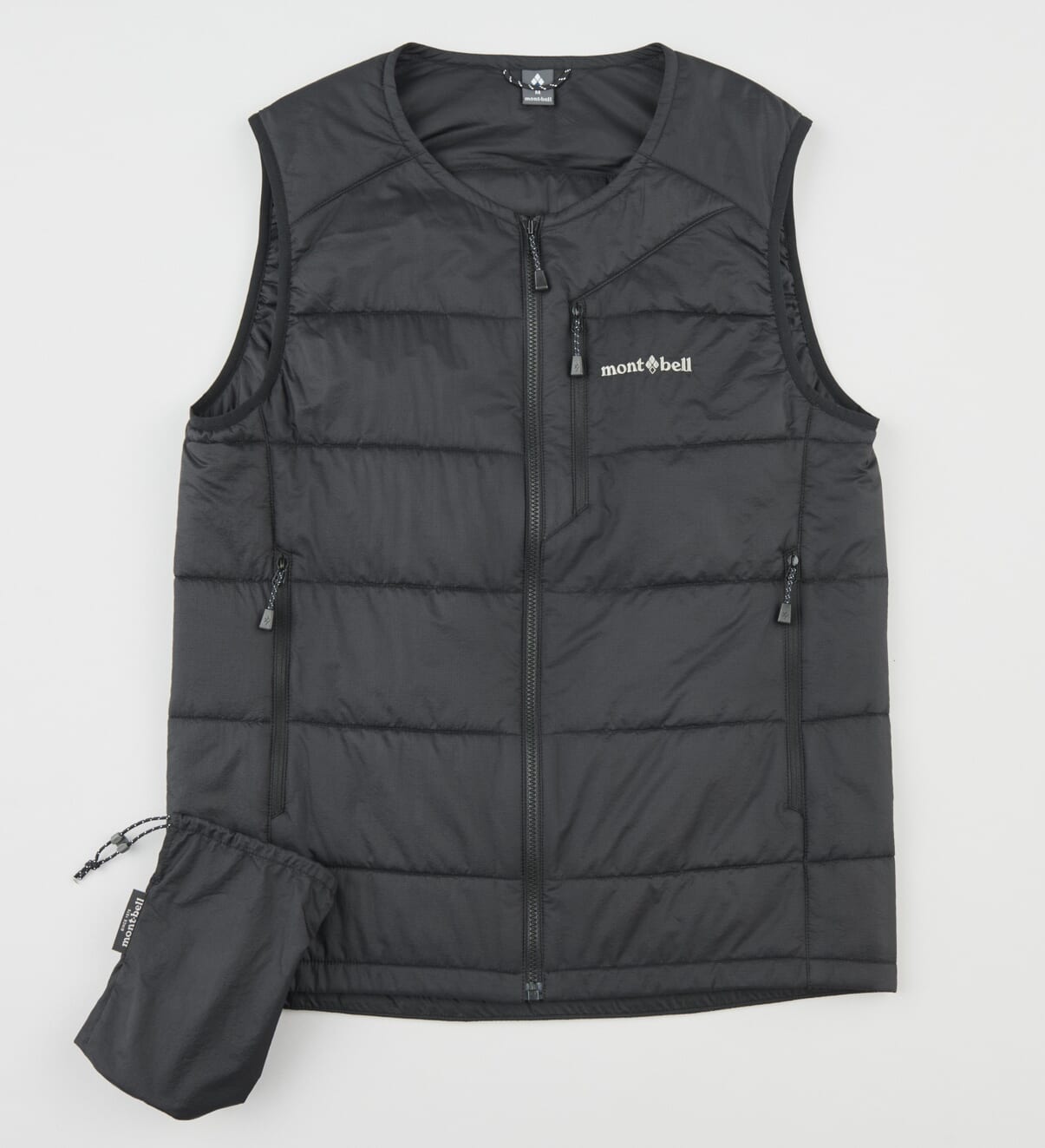 ALL新作！「モンベル」の12月に買うべき名品8選。大人な黒ダウン、1万