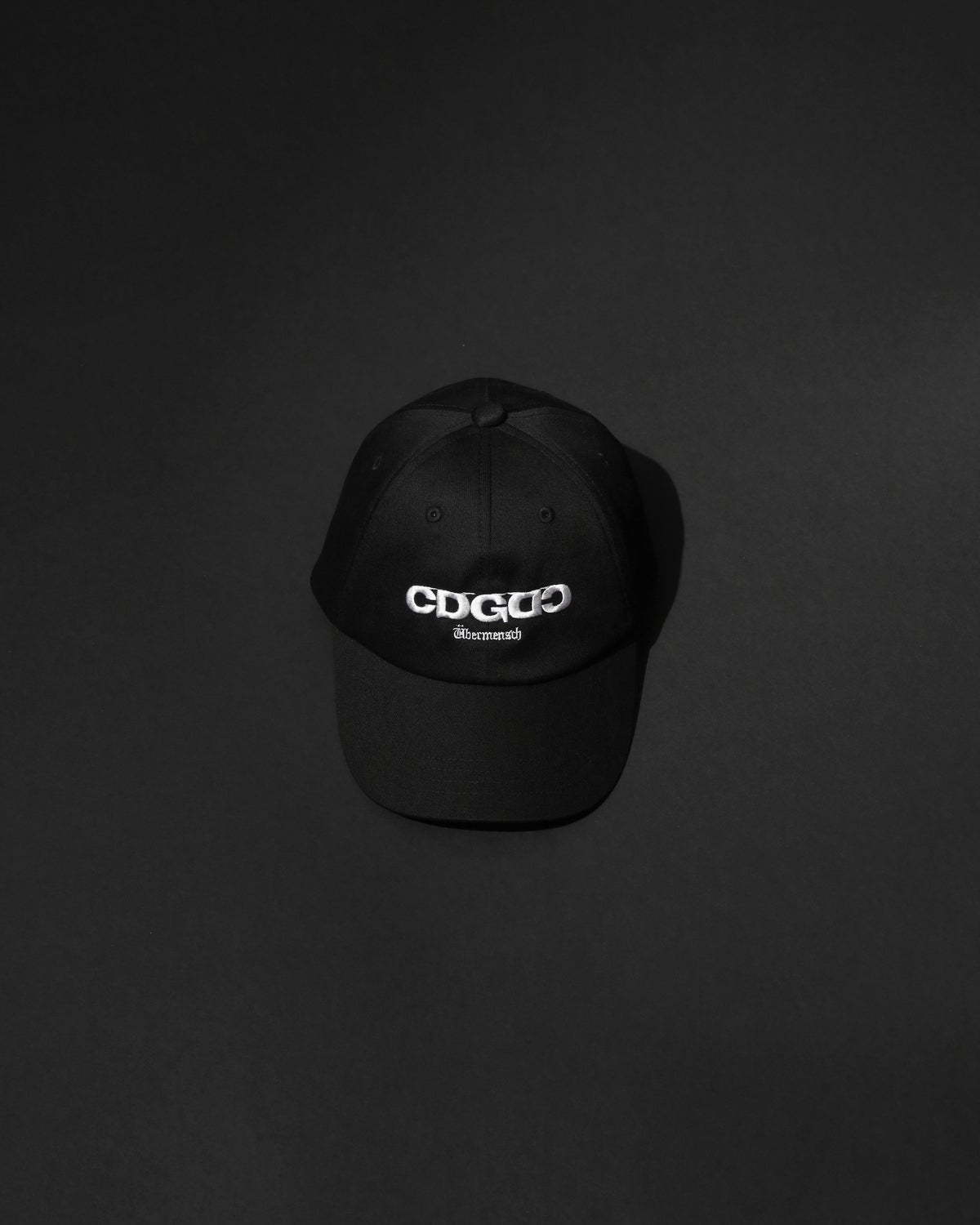 コム デ ギャルソンの「CDG 」と「G-DRAGON（ジードラゴン）」が超級