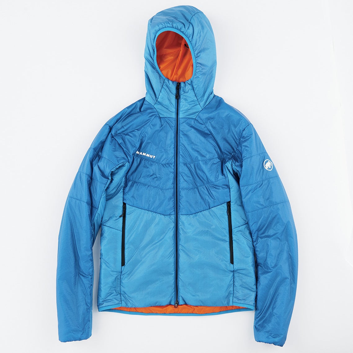 モンベル」の超軽量800フィルパワー、「ザ・ノース・フェイス」の