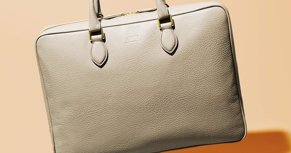 ジ・ウォームスクラフツ マニュファクチャーのレザーブリーフケース