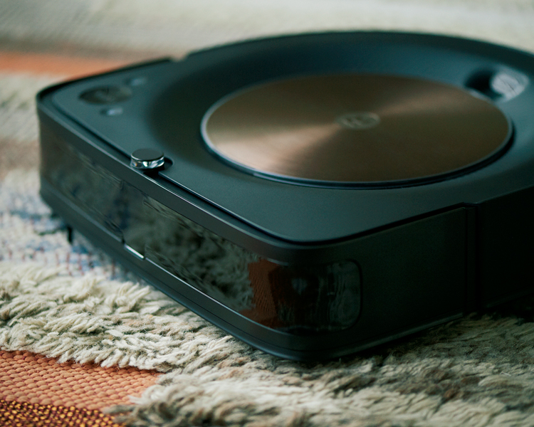 史上最強のルンバ s9+。創立30周年を記念して吸引力がなんと従来の40倍