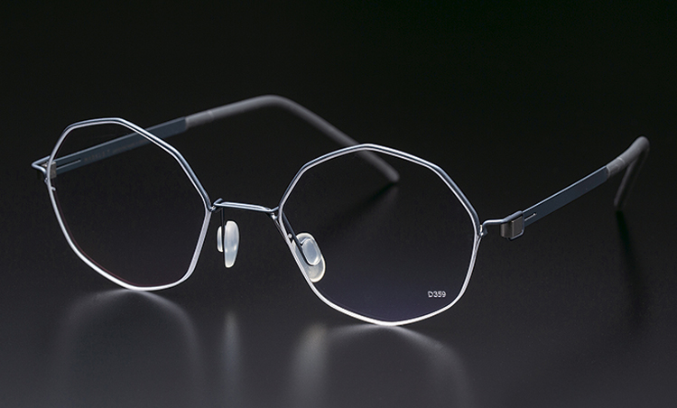 100％ドイツ製メガネフレーム「マルクス T」のミニマルデザイン