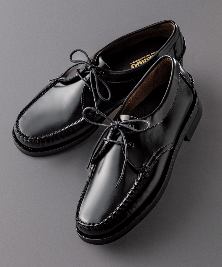 デッキシューズの新境地を迎えたセバゴのレースアップモカシン「JAMES