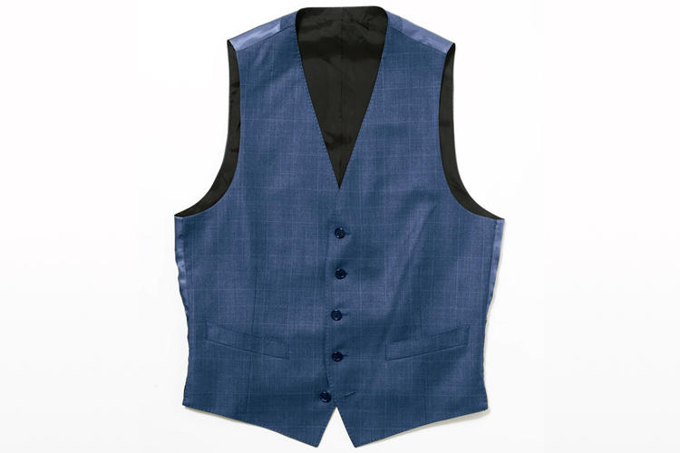 3ピーススーツのベスト、「誰でもお洒落に着られる」のはこんなカタチ