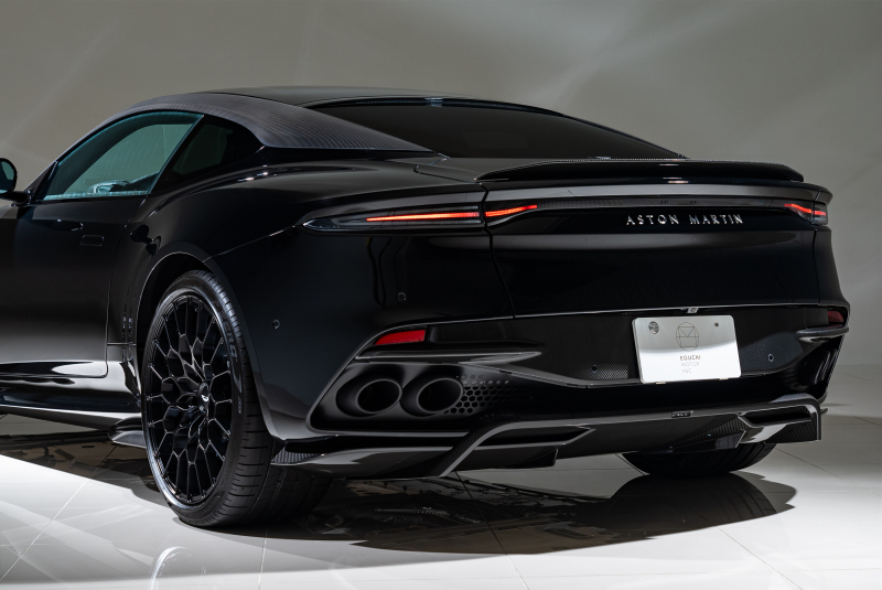 アストンマーティン DBS 770 Ultimate Coupe 世界限定 300台 走行