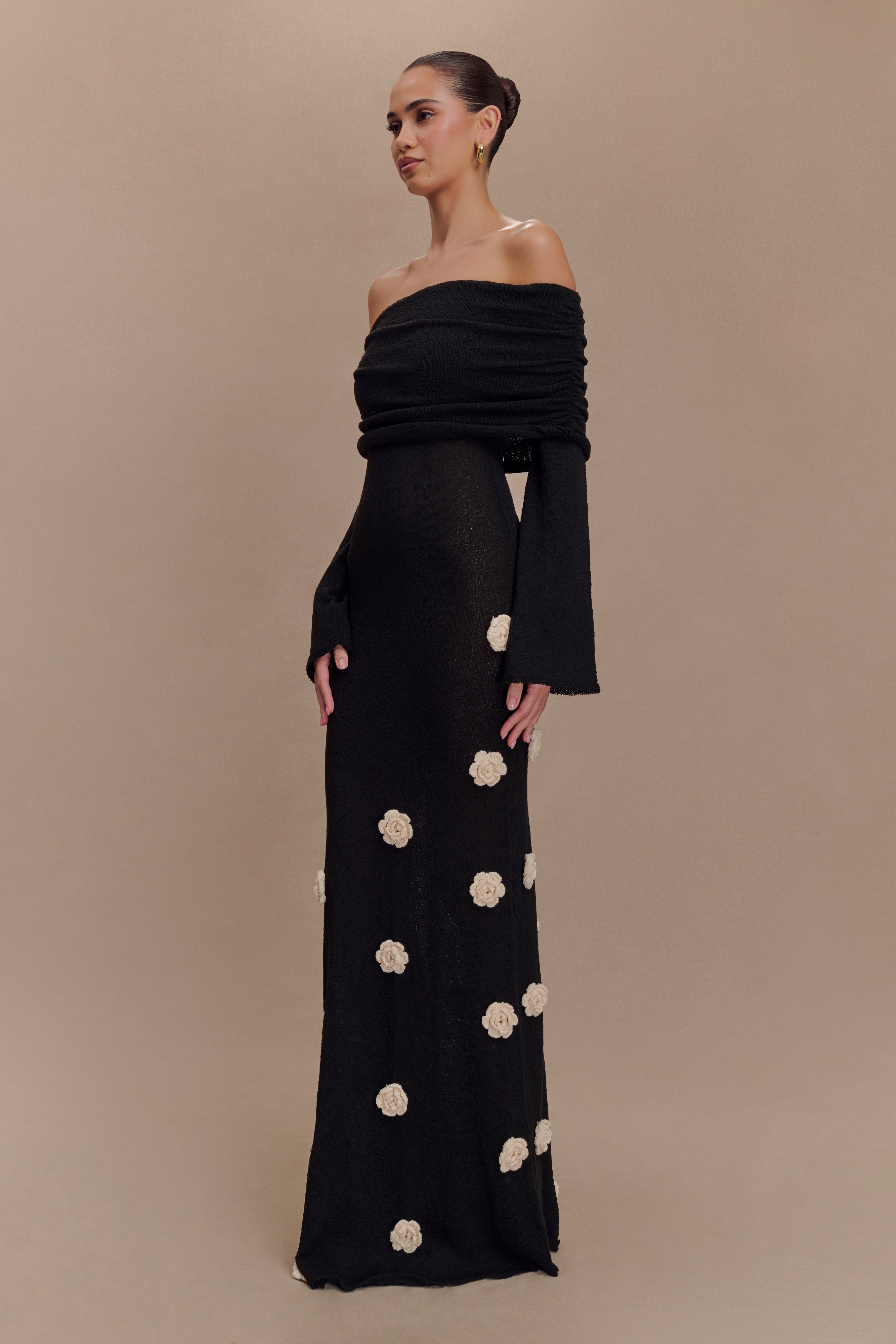 Kiki Off Shoulder Knit Rose Maxi Dress - Black/White | MESHKI US