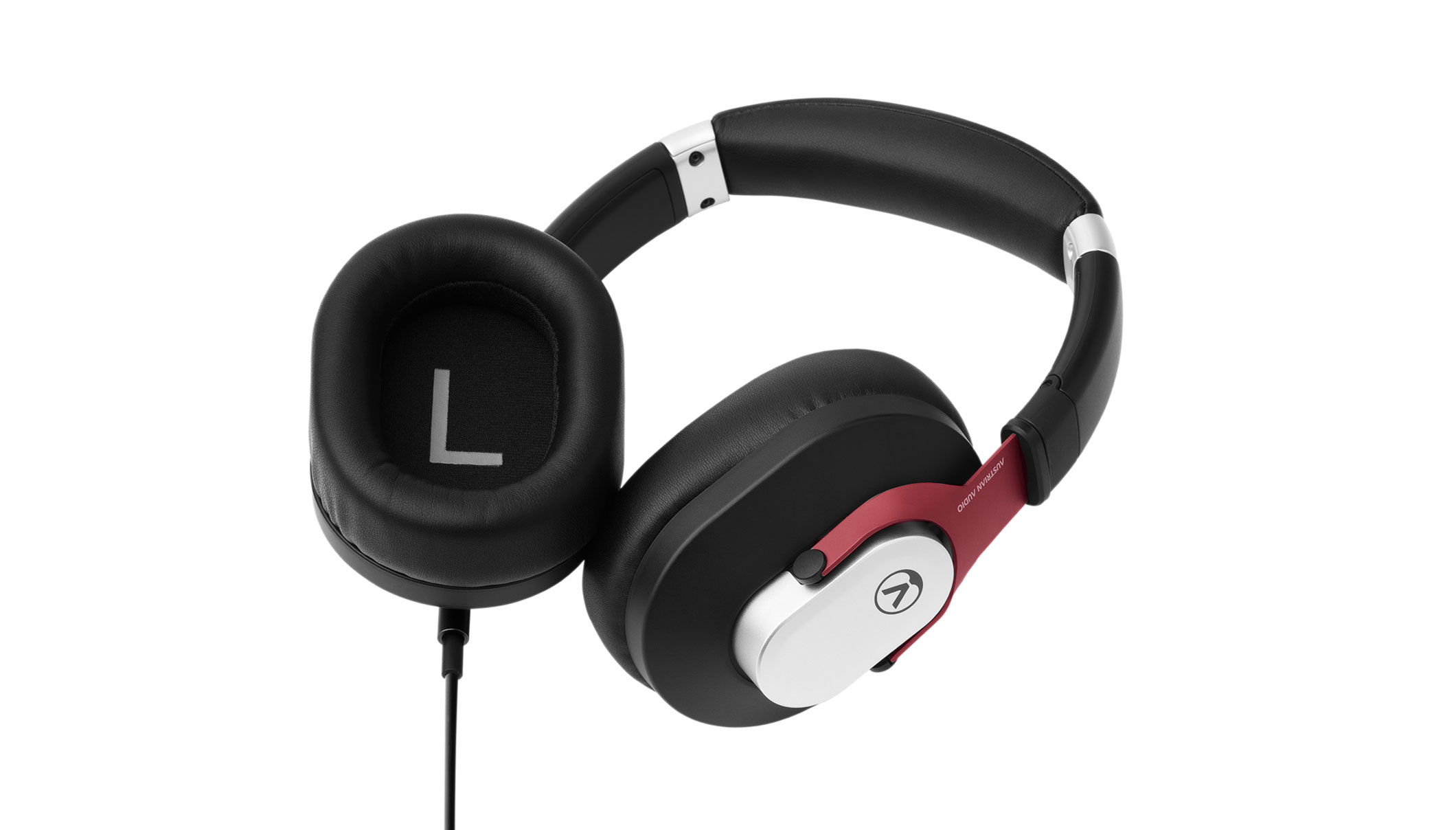 Austrian Audio | 密閉型オーバーイヤー・ヘッドフォンHi-X15