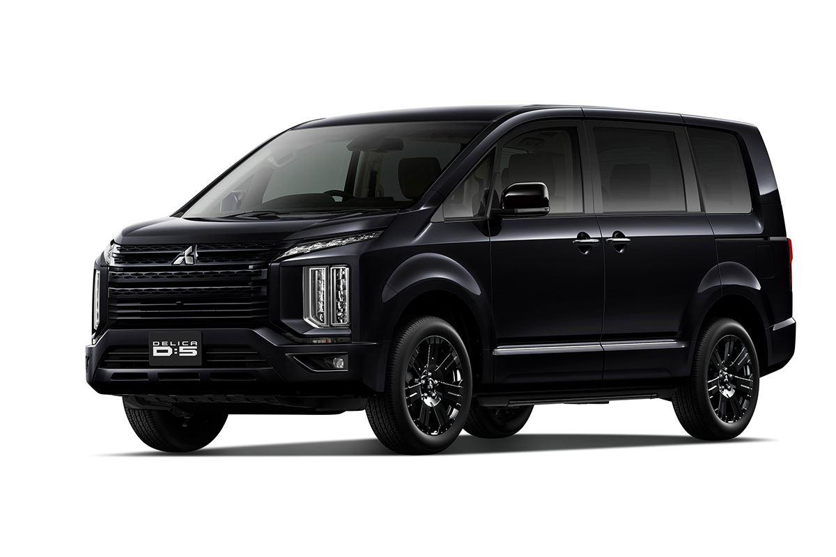 三菱自動車、『デリカD:5』の特別仕様車「BLACK Edition」を発売