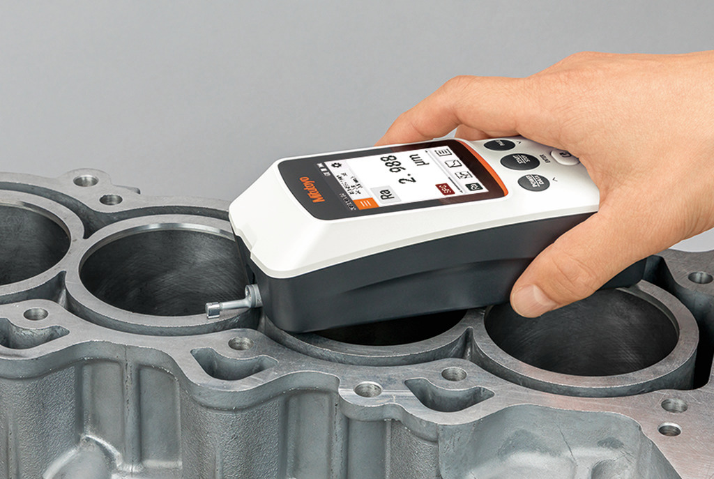 小型表面粗さ測定機 SURFTEST SJ-220シリーズ SJ-220 (標準駆動・0.75