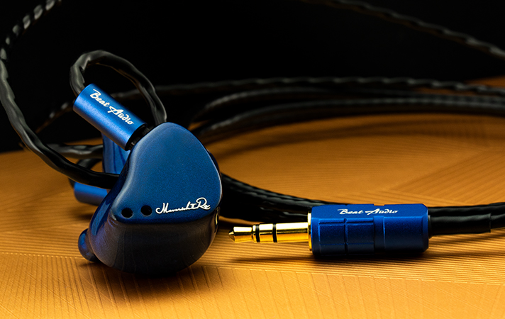 Unique MelodyとBeat Audioの数量限定コラボレーションモデル