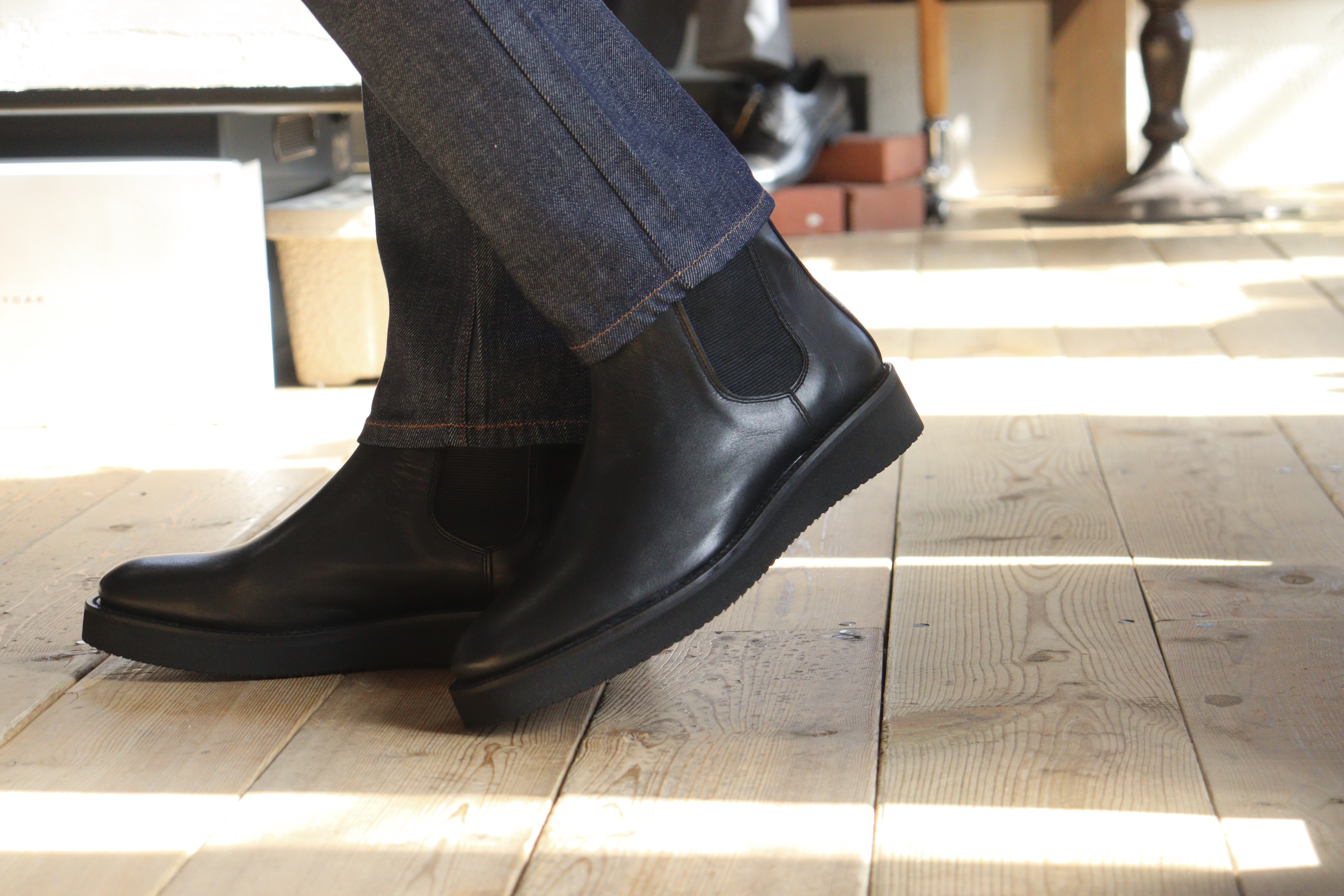 YOAK ヨーク DART ダート サイドゴアブーツ 革靴 ビブラムソールを