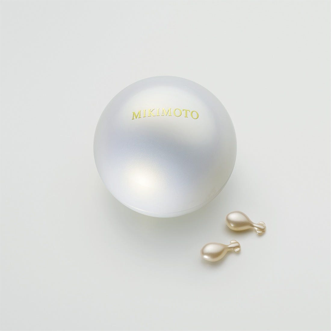 ジュエリーを纏う肌まで輝かせる 「ミキモト ホリデー デラックス