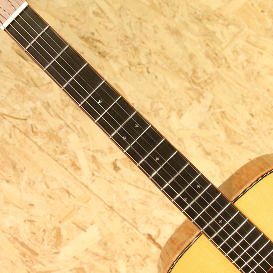CTM D-28 Italian Alpine Spruce Guatemalan Rosewood