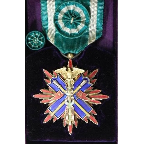 功四級 金鵄勲章 買取参考価格 ｜くじら堂