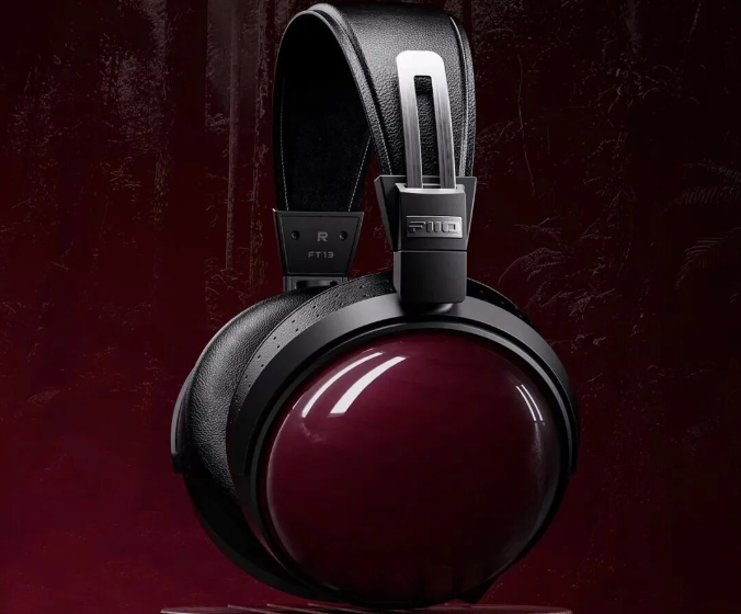 FiiO、紫芯蘇木を採用した密閉型ヘッドホン「FT13」を発売 - mimi
