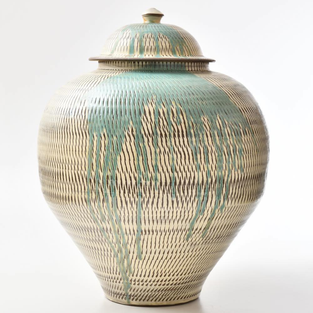 小鹿田焼 坂本浩二窯 三斗壷 飛び鉋に三彩 ｜ みんげい おくむら