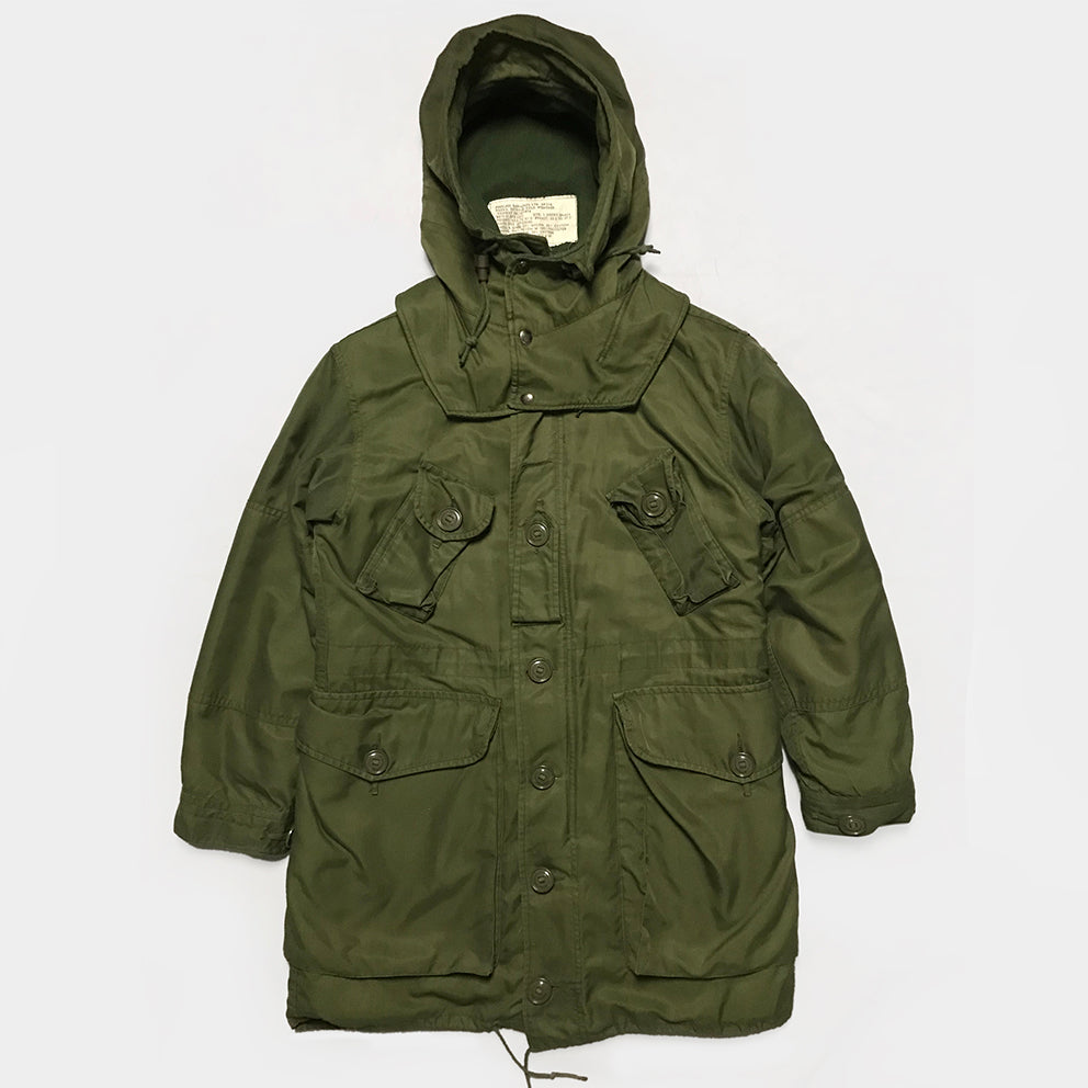 BZEN J1- RECYCLED & USED CANADIAN COMBAT MILITARY EXTREME COLD