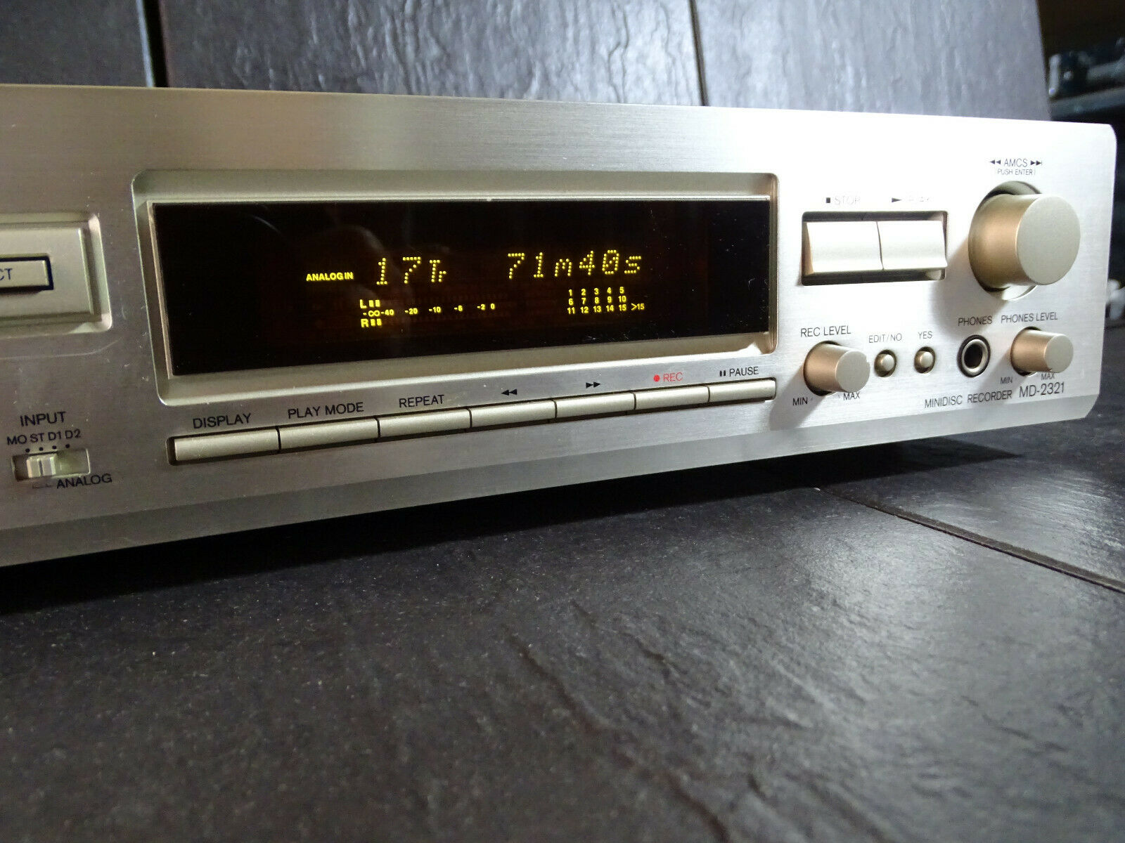 Onkyo MD-2321 [MiniDisc Wiki]