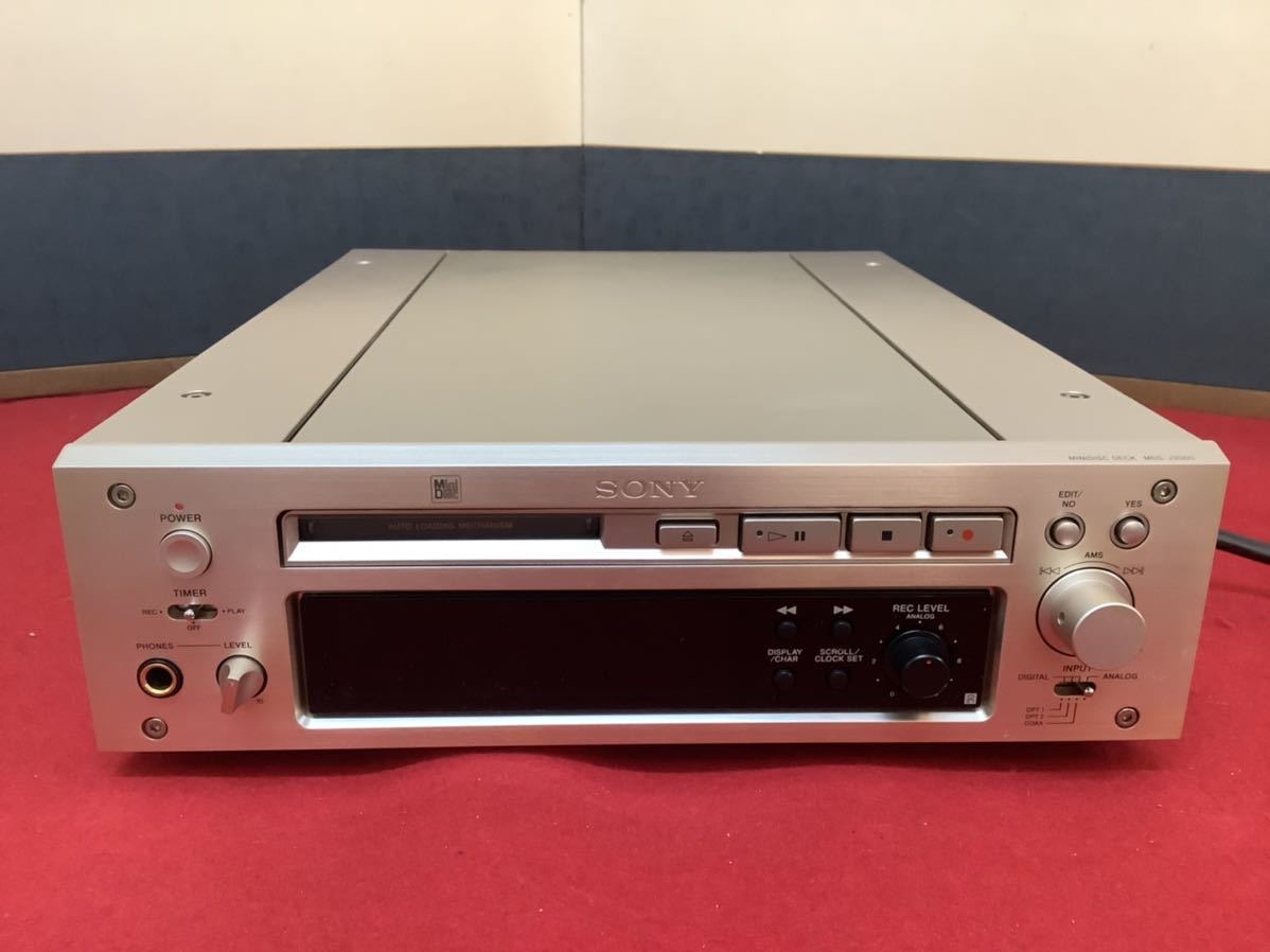 Sony MDS-J3000 [MiniDisc Wiki]