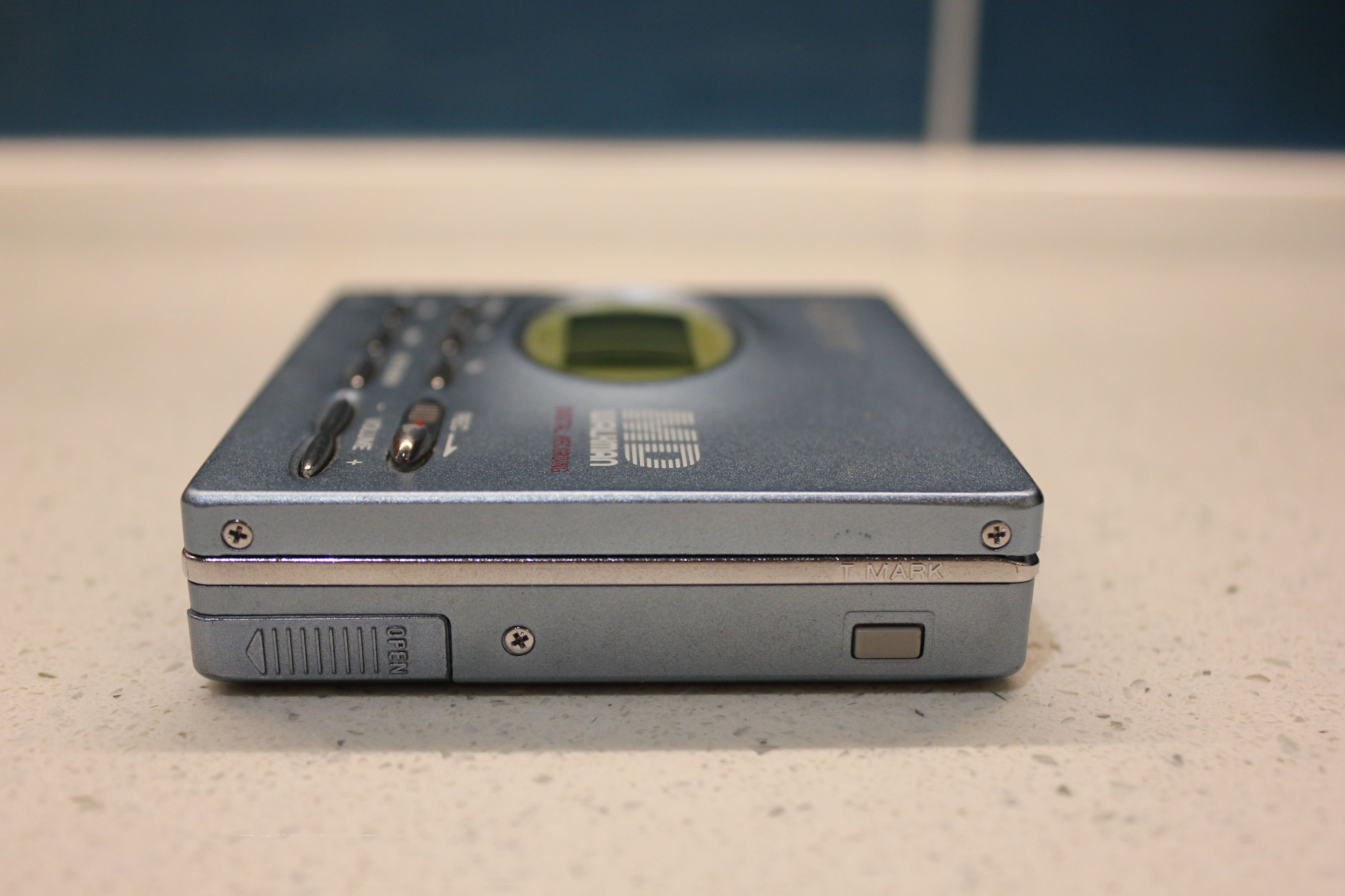 Sony MZ-R90/R91 [MiniDisc Wiki]