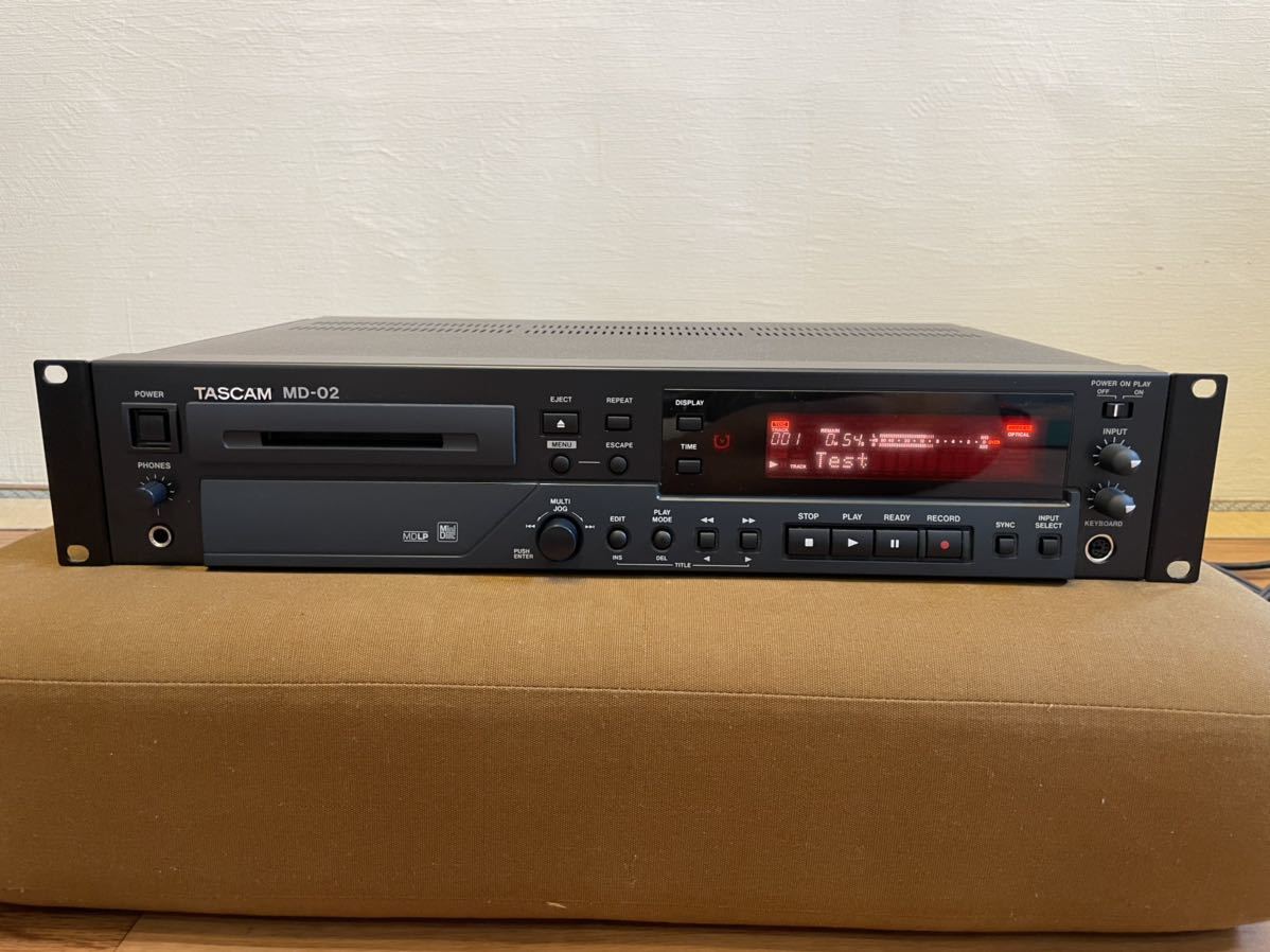 TASCAM MD-02 [MiniDisc Wiki]