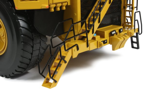 Miniature Construction World - Caterpillar 795F AC Mining Truck