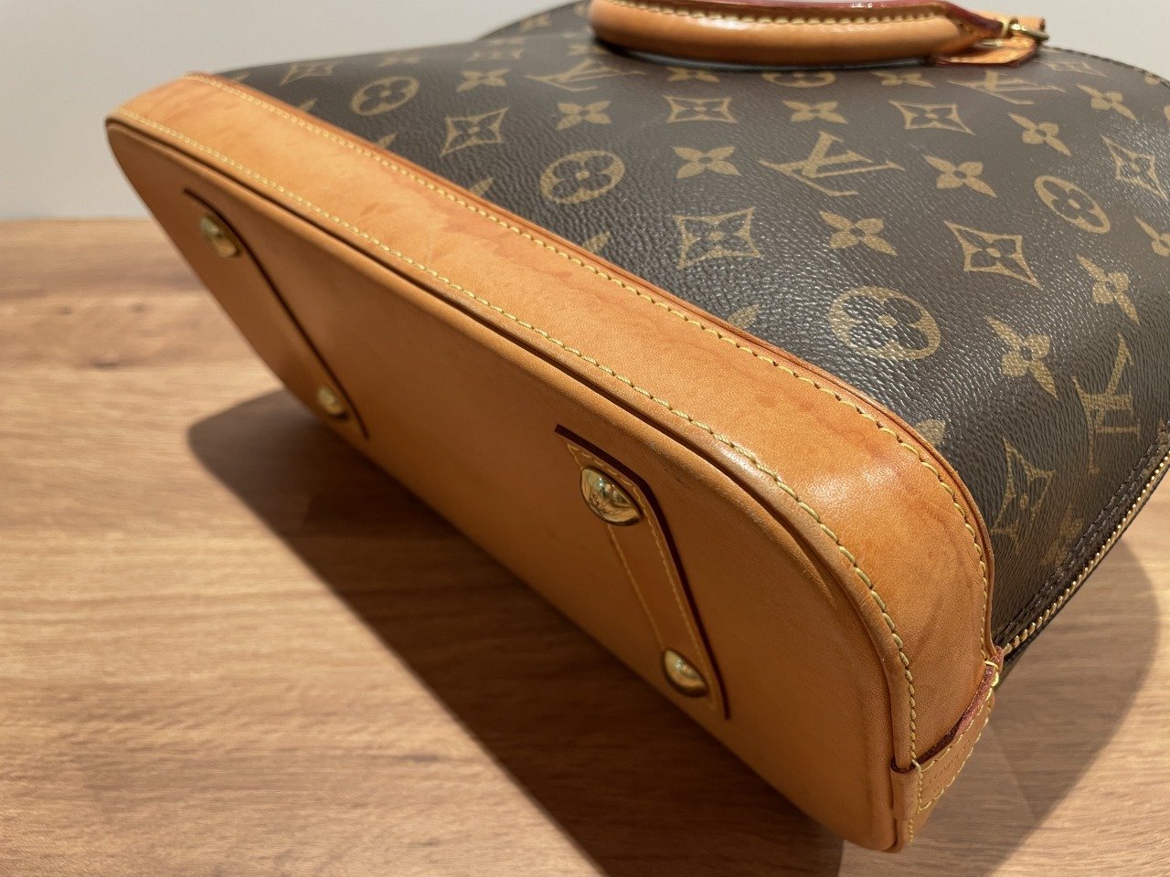 LOUIS VUITTON（ルイ・ヴィトン） | 修理事例一覧 | MISTER MINIT