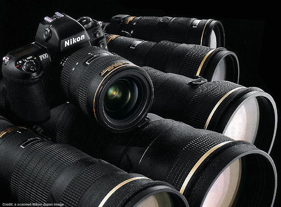 Nikon AF-S (autofocus) Zoom Nikkor 28-70mm f/2.8D ED-IF wide