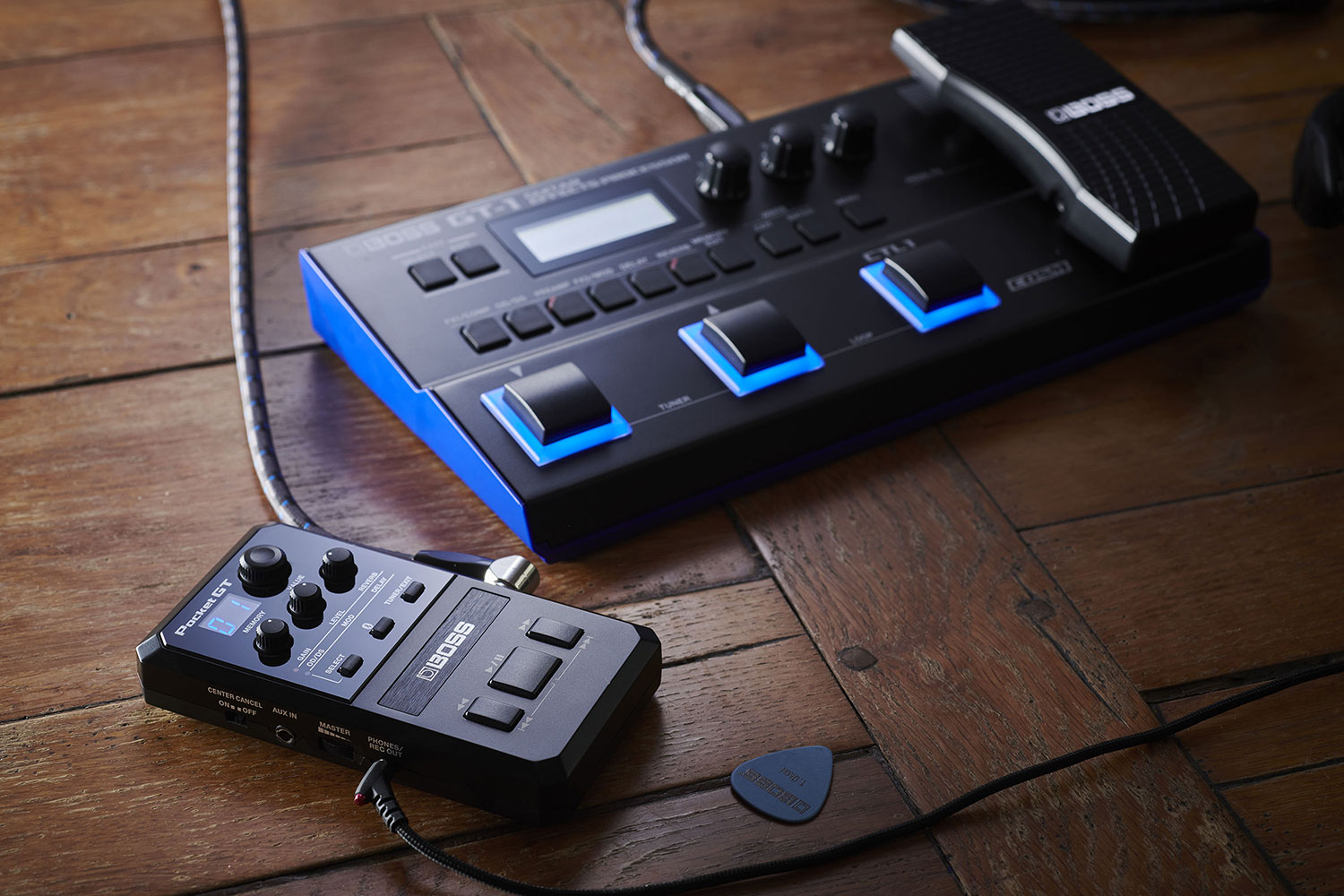 BOSSがYouTubeでセッションを楽しめるポケット・サイズのアンプ