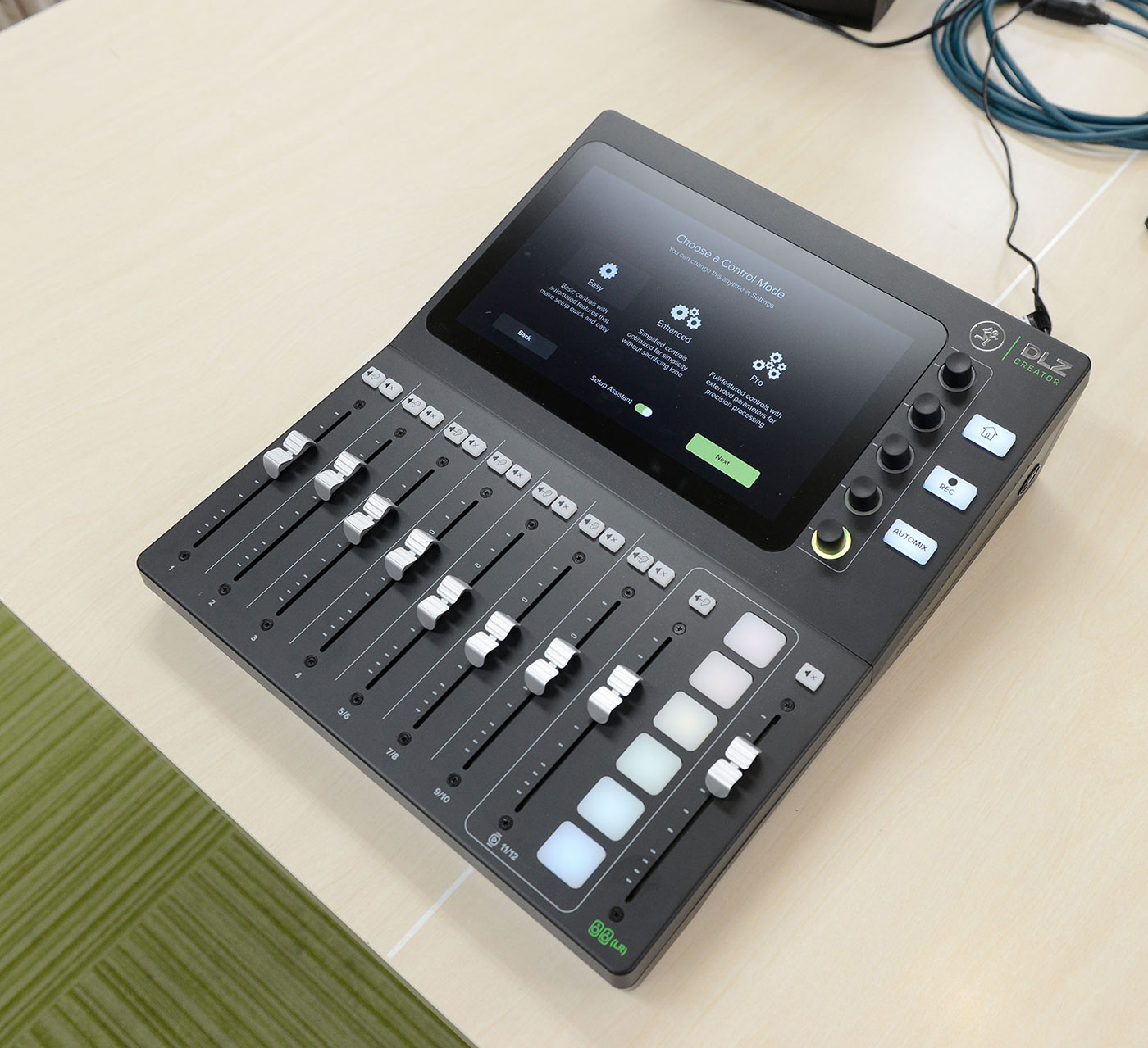 Mackie DLZ Creator 深掘り秘話 〜初心者にも最適な設定が簡単にできる