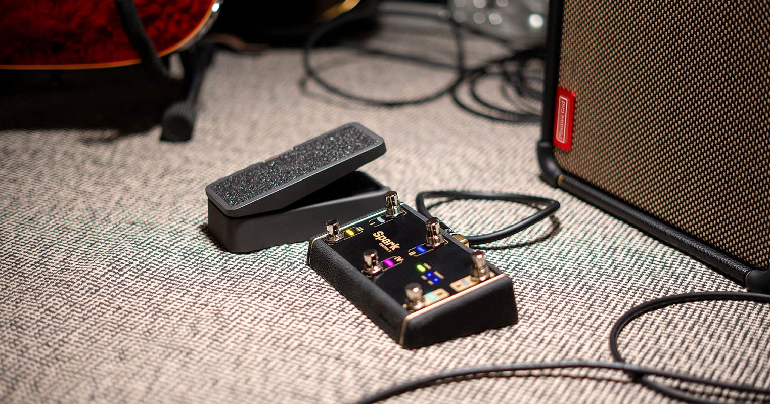 Positive Gridが6スイッチ・ワイヤレス・フットスイッチ「Spark