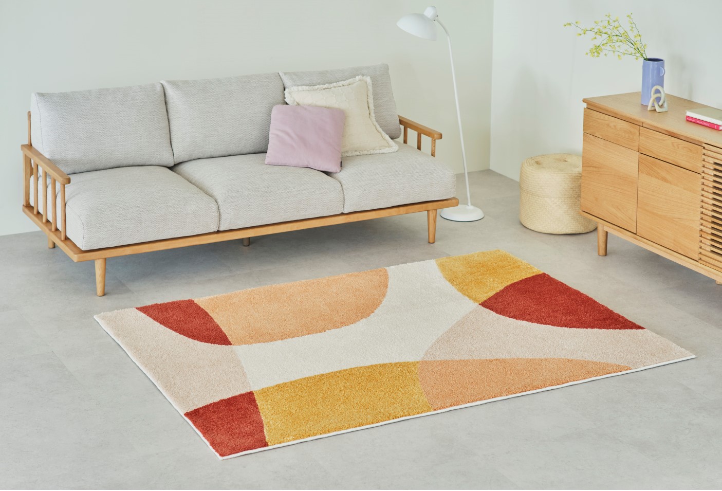 好評の抽象柄やペット対応ラグなど、2025年秋冬の新作ラグ全6シリーズ