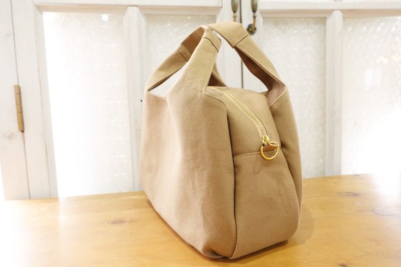 MJB Patterns]公式ウェブサイト。バッグ型紙・ポーチ型紙・子供服型紙