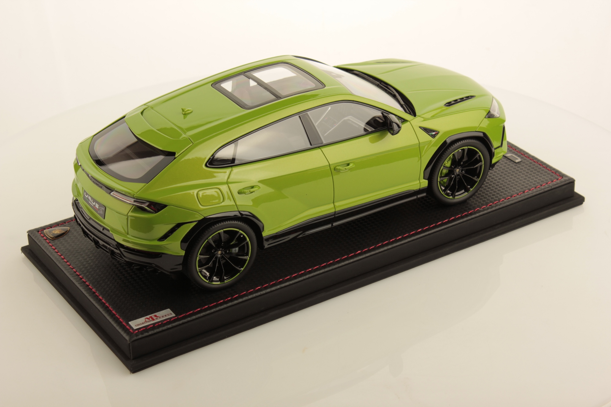 Lamborghini Urus S 1:18 | MR Collection Models