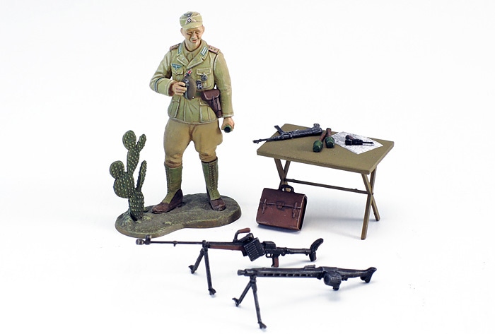 タミヤ[TAM37015]1/35 ドイツ中型軍用車 ホルヒKfz.15 “北アフリカ戦線