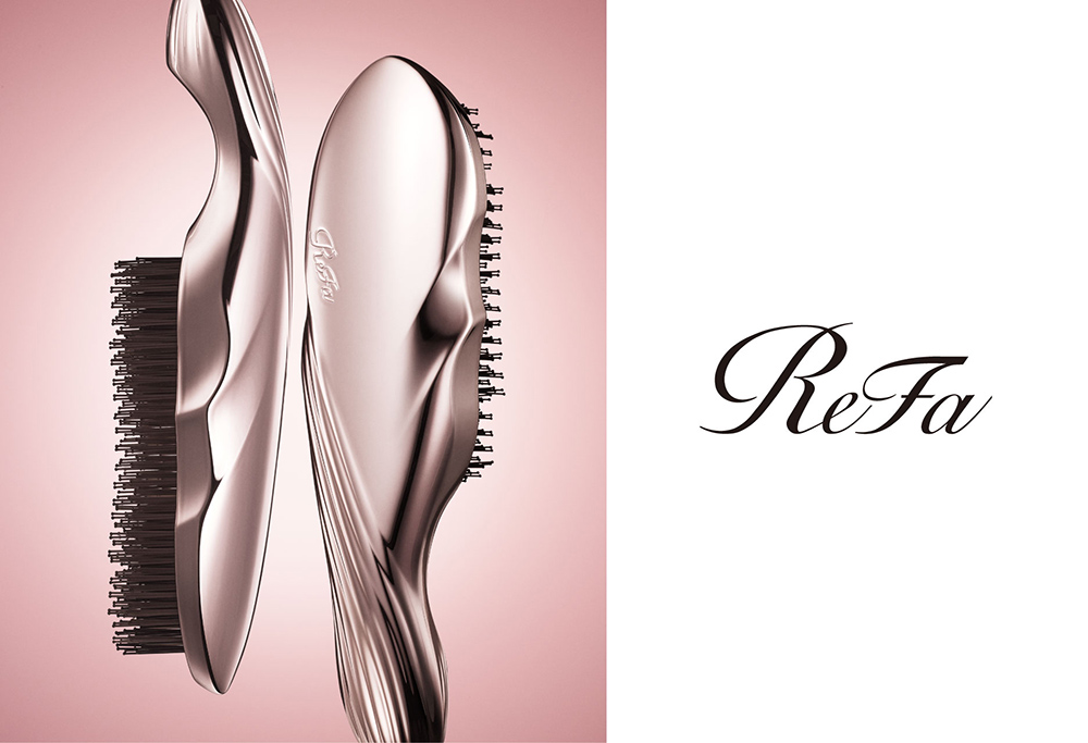濃密タッチで毛穴ブラッシング「ReFa ION CARE BRUSH PREMIUM（リファ