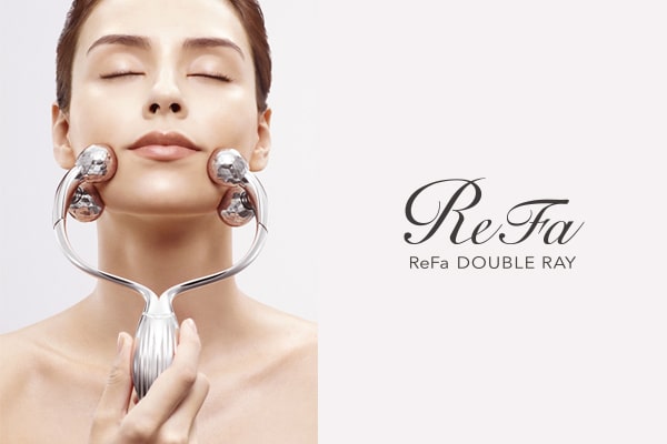 左右対称につまみ流すフェイスライン、チークラインのスペシャリスト