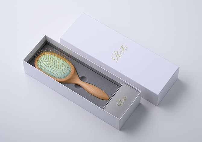 リファパドルプレミアムゴールド・リファハートゴールド（金のピン