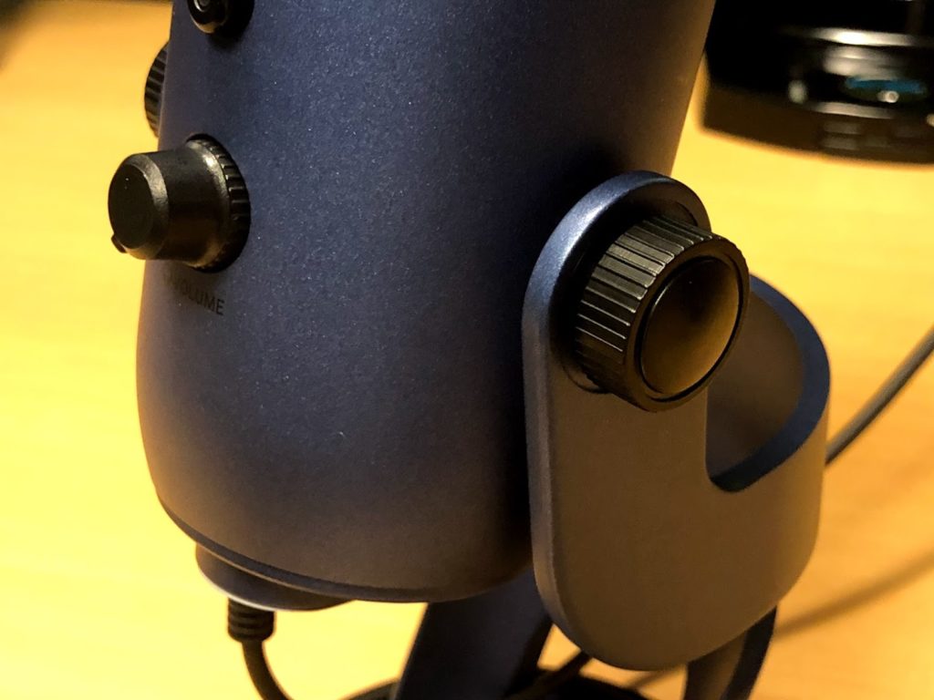 購入レビュー】簡単設定で高音質！USBコンデンサーマイク「Blue Yeti