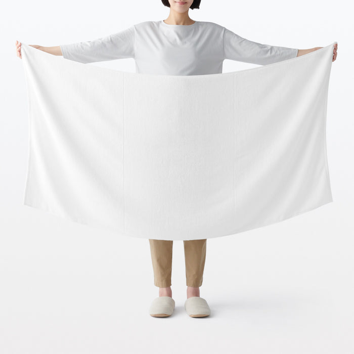 Twin Pile Jumbo Bath Towel | Towels & Washcloths | MUJI USA