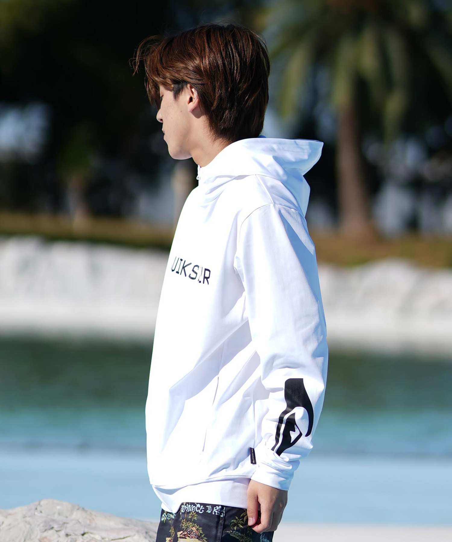 QUIKSILVER クイックシルバー 水着 ラッシュガード ジップアップ