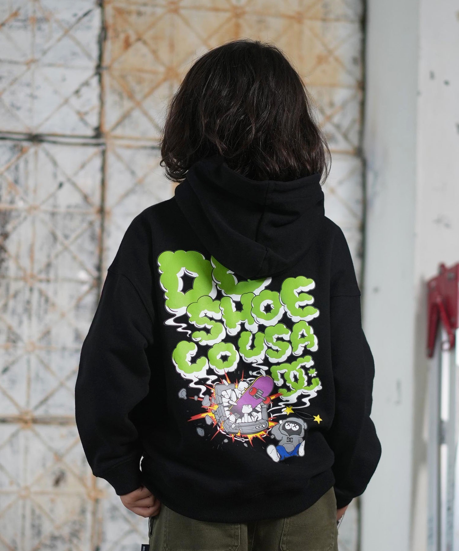 DC ディーシー プルオーバー パーカー キッズ ジュニア 子供 バック