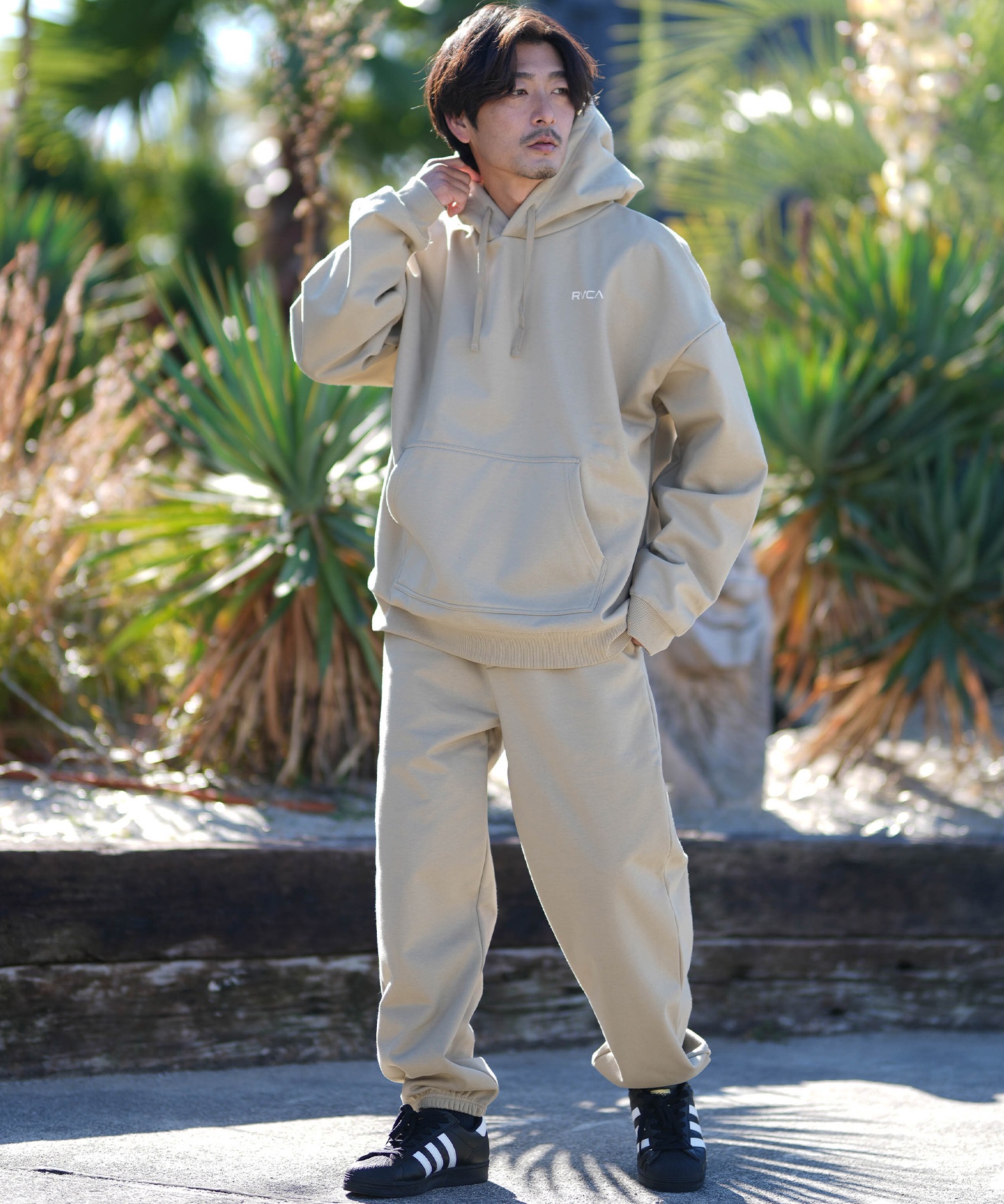 RVCA ルーカ プルオーバー パーカー メンズ バックプリント REFRECTIVE